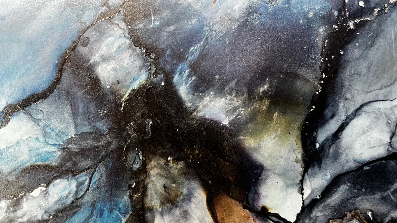 Otherworldly abstract art 